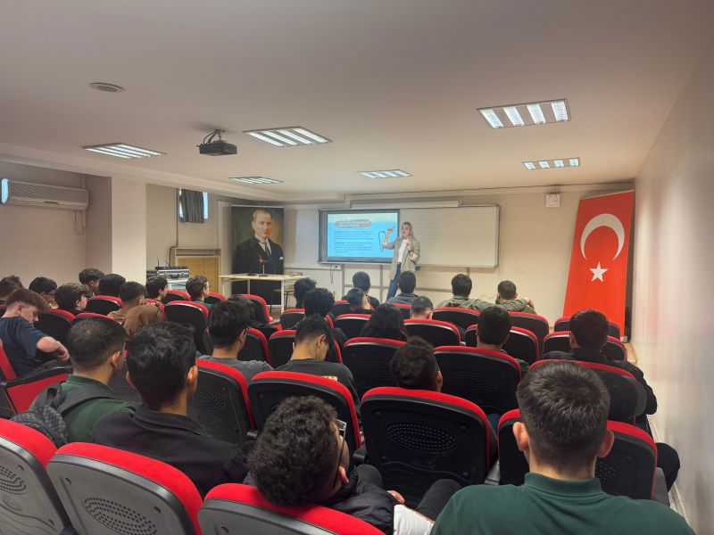 Cv Hazırlama ve Mülakat Teknikleri Eğitimimiz