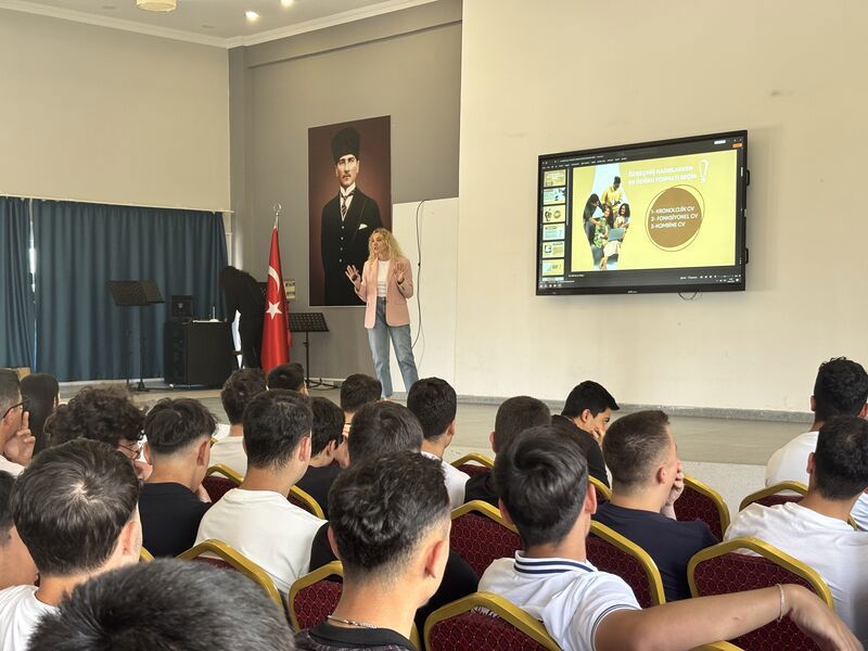 Cv Hazırlama ve Mülakat Teknikleri Eğitimi