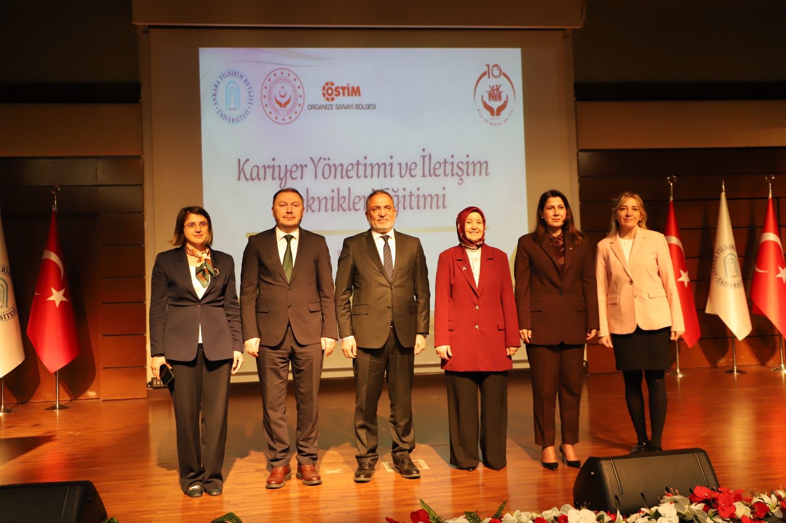 CV Hazırlama ve Mülakat Teknikleri Eğitimi